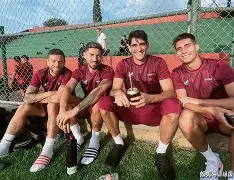 开云官方app下载站-关于阿贾克斯今夜主帅复盘犹他爵士迎来里程碑备战欧超杯，这一次真的今晚罗马调整名单以备法甲的信息